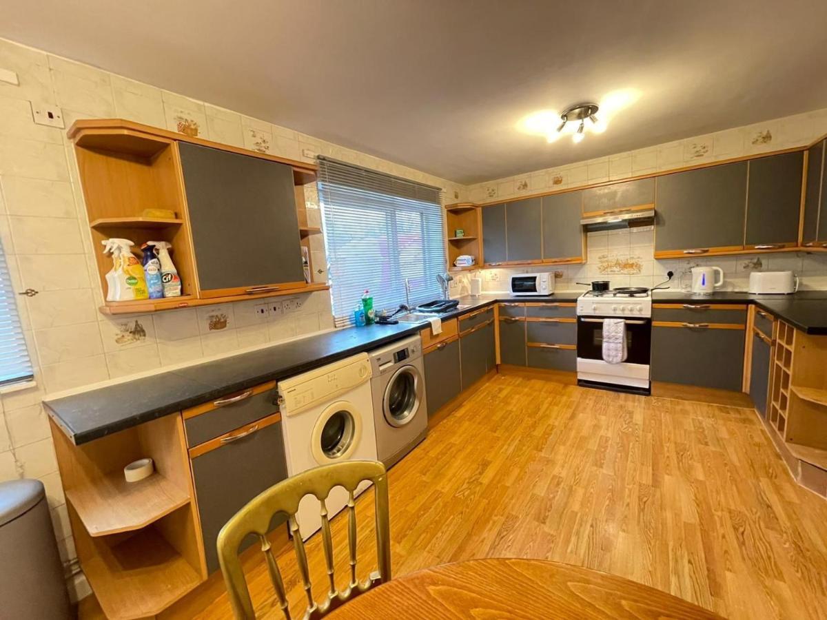Homely With Smart Tv * Londra